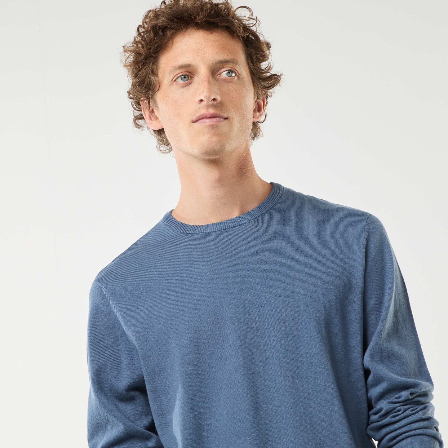 Pull uni à col rond BLEU