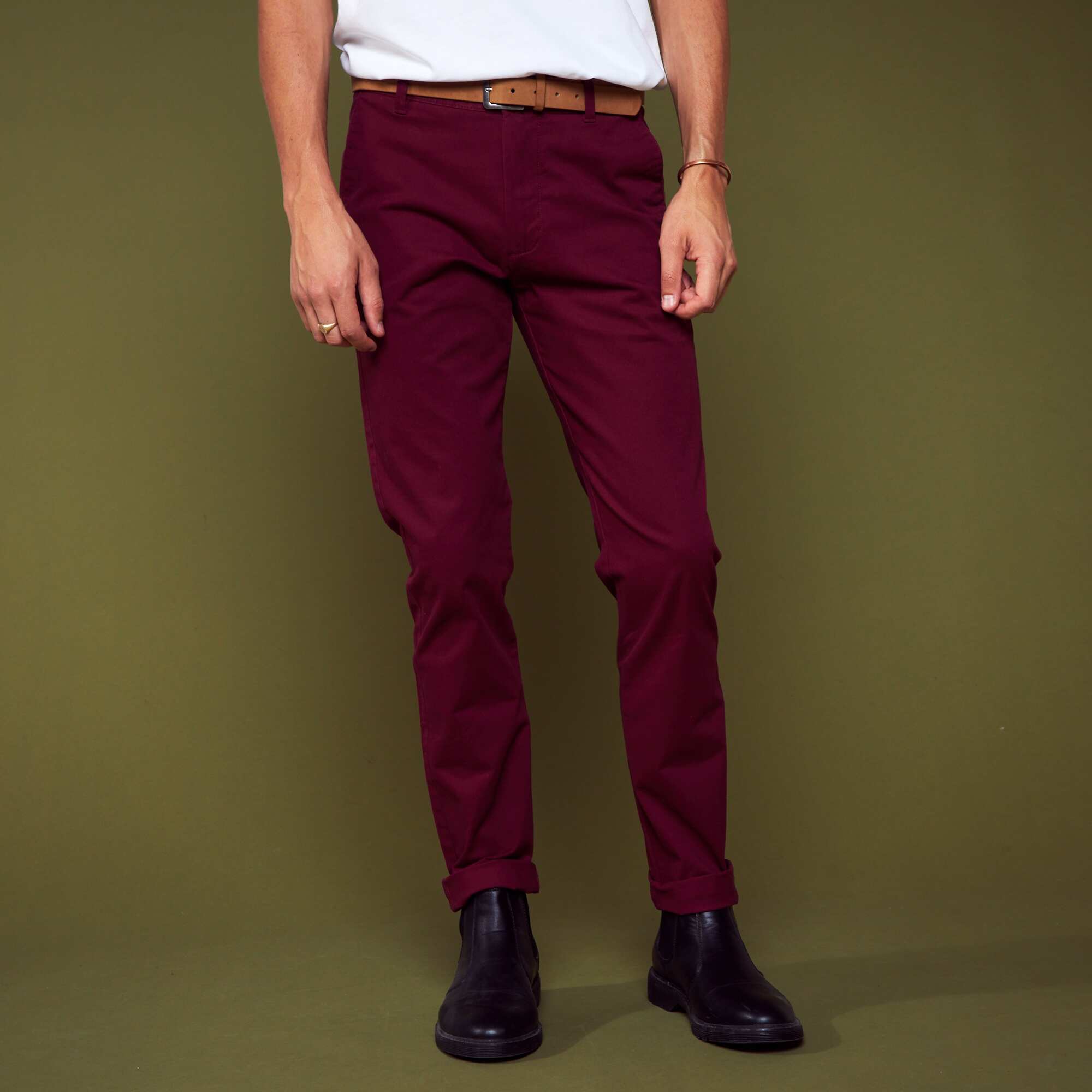 Chino slim avec ceinture L32 Rouge Kiabi Nouvelle Caledonie