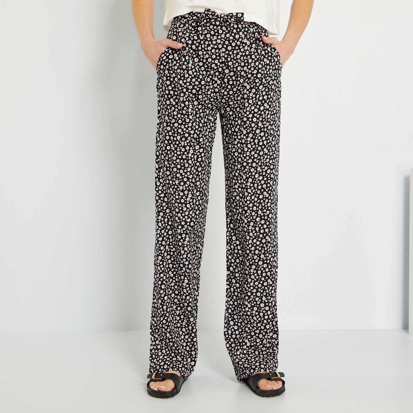 Pantalon large cropped à motifs Noir